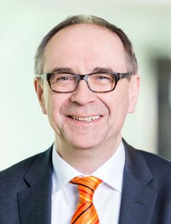 Winfried K. Dietz Portraitfoto von Winfried K. Dietz